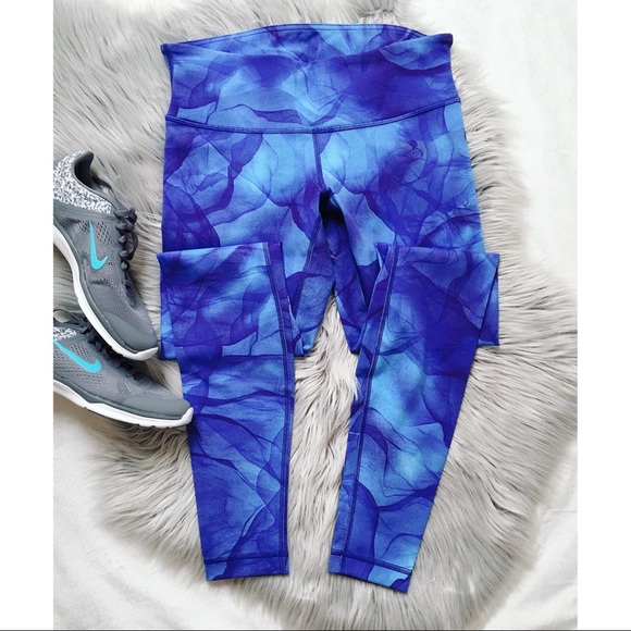 lululemon athletica Pants - Lululemon Midnight Tulle Wunder Under Leggings